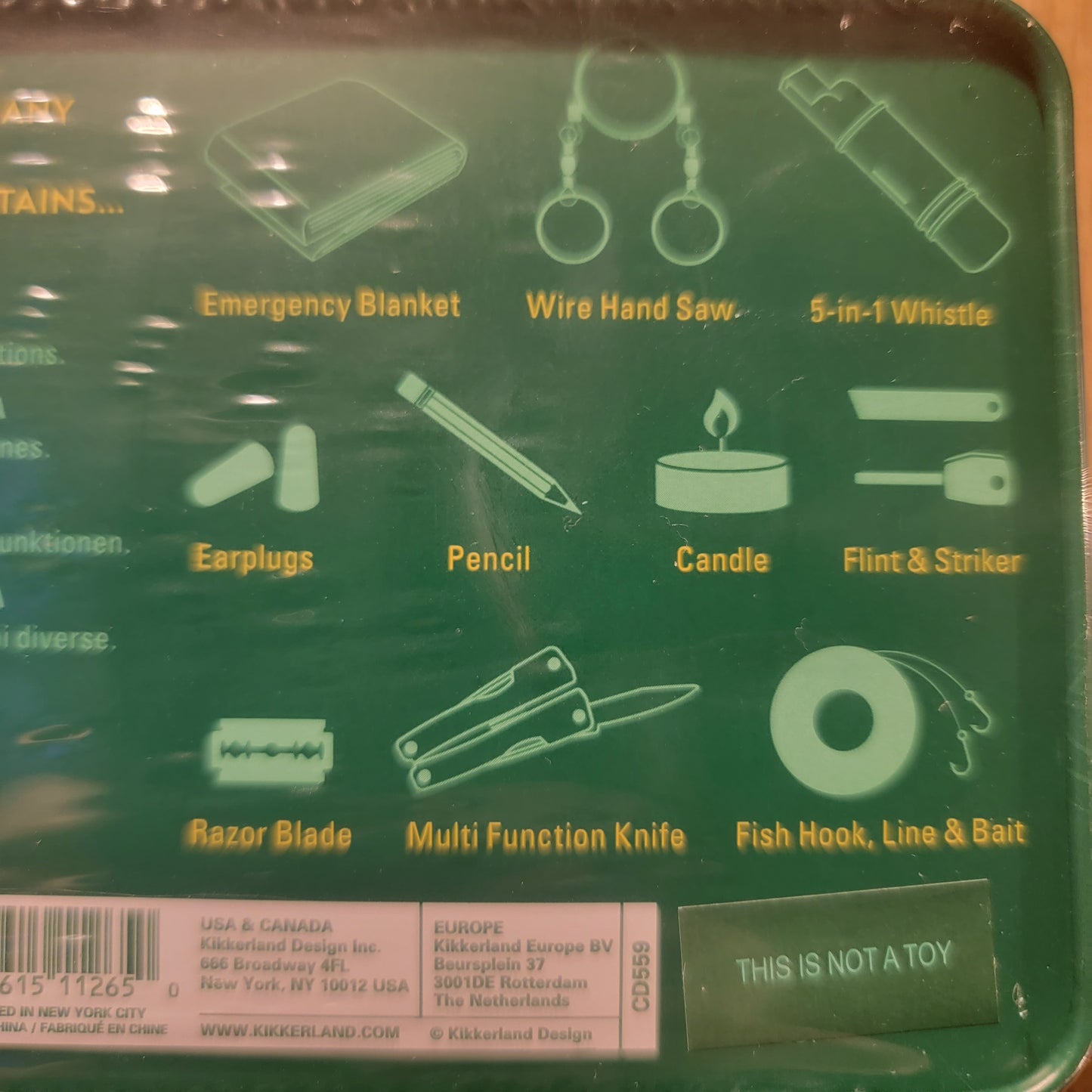Kikkerland Survival Kit