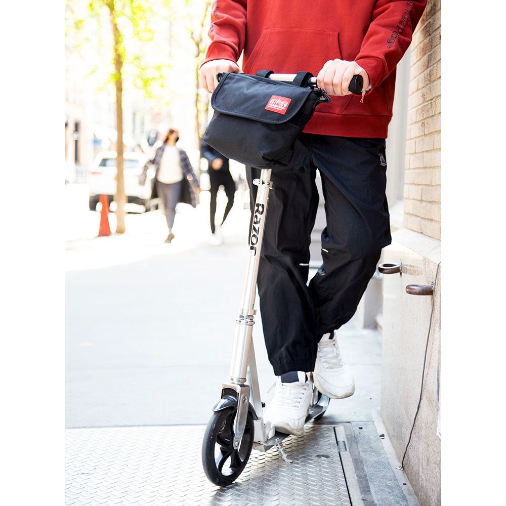 Manhattan Portage COLLEGE PLACE HANDLEBAR BAG