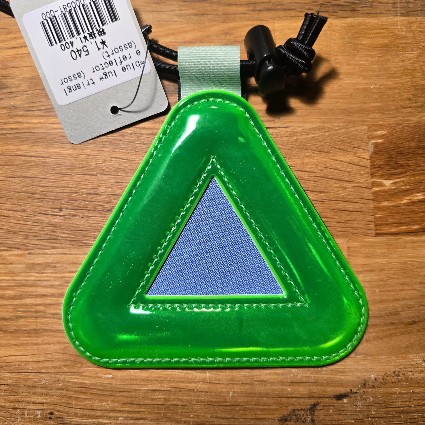 BLUE LUG Triangle Reflector